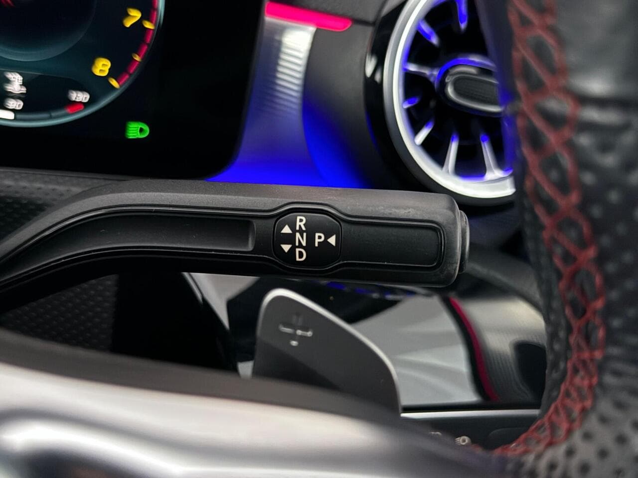 Mercedes-Benz A Class thumbnail Misc Controls