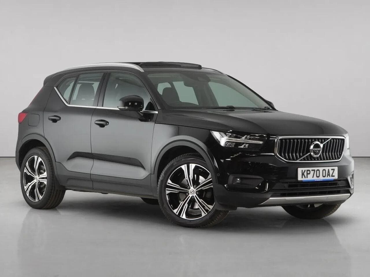 Volvo XC40 - Volvo XC40 2.0 B4 MHEV Inscription SUV 5dr Petrol Hybrid Auto Euro 6 (s/s) (197 ps)