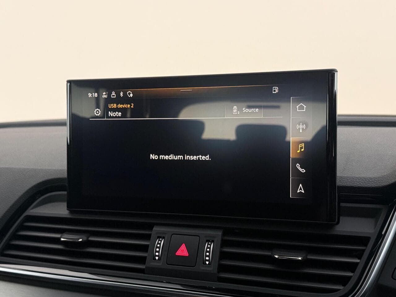 Audi Q5 thumbnail Infotainment System