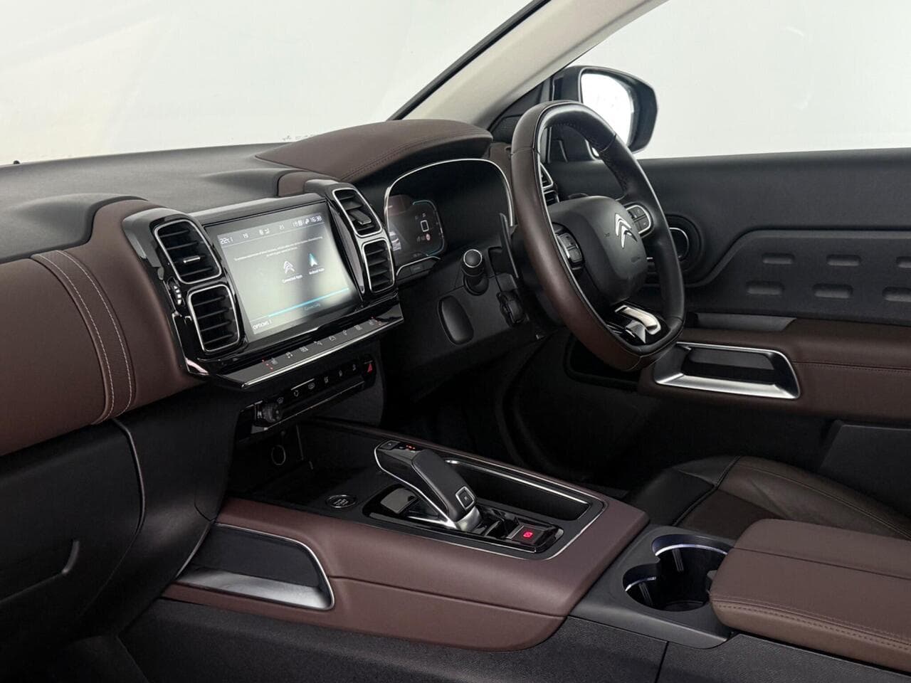 Citroen C5 Aircross thumbnail Interior Front
