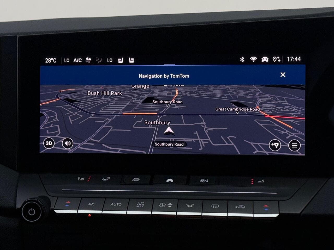 Vauxhall Astra thumbnail Infotainment System