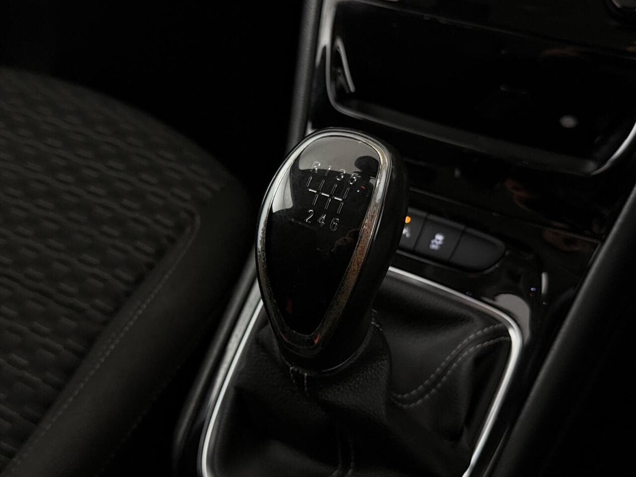 Vauxhall Astra thumbnail Misc Controls