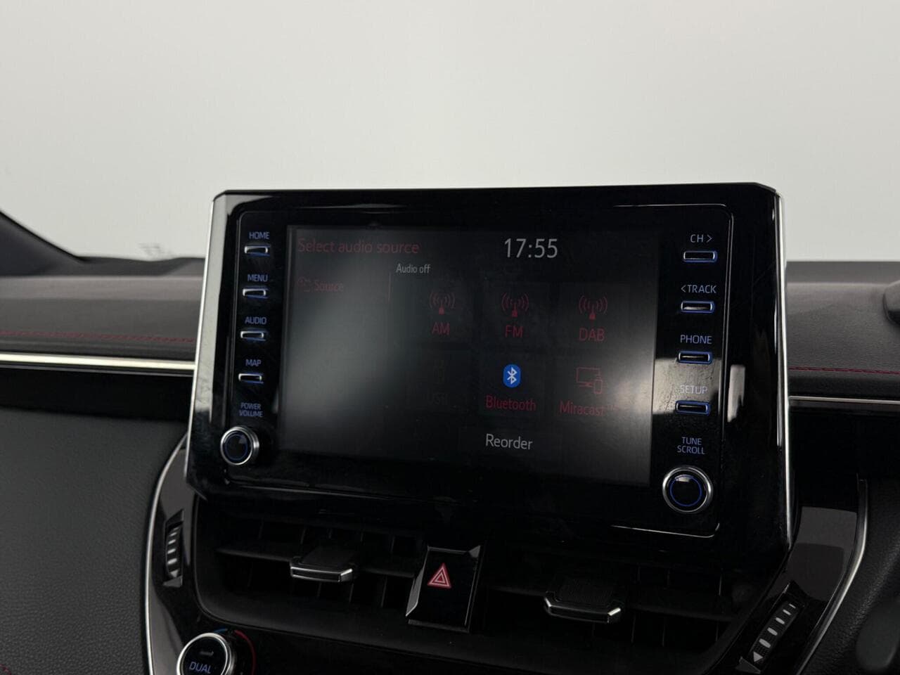 Toyota Corolla thumbnail Infotainment System