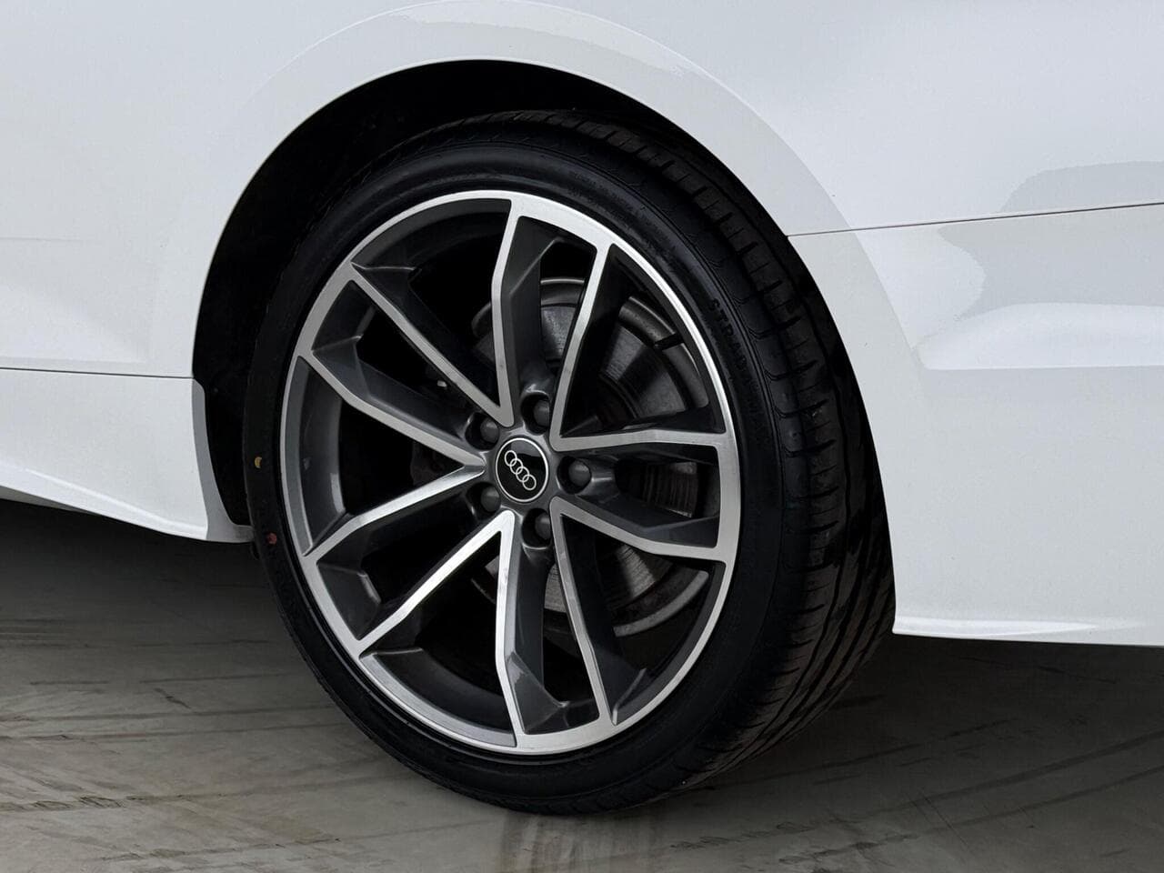 Audi A5 thumbnail Wheel