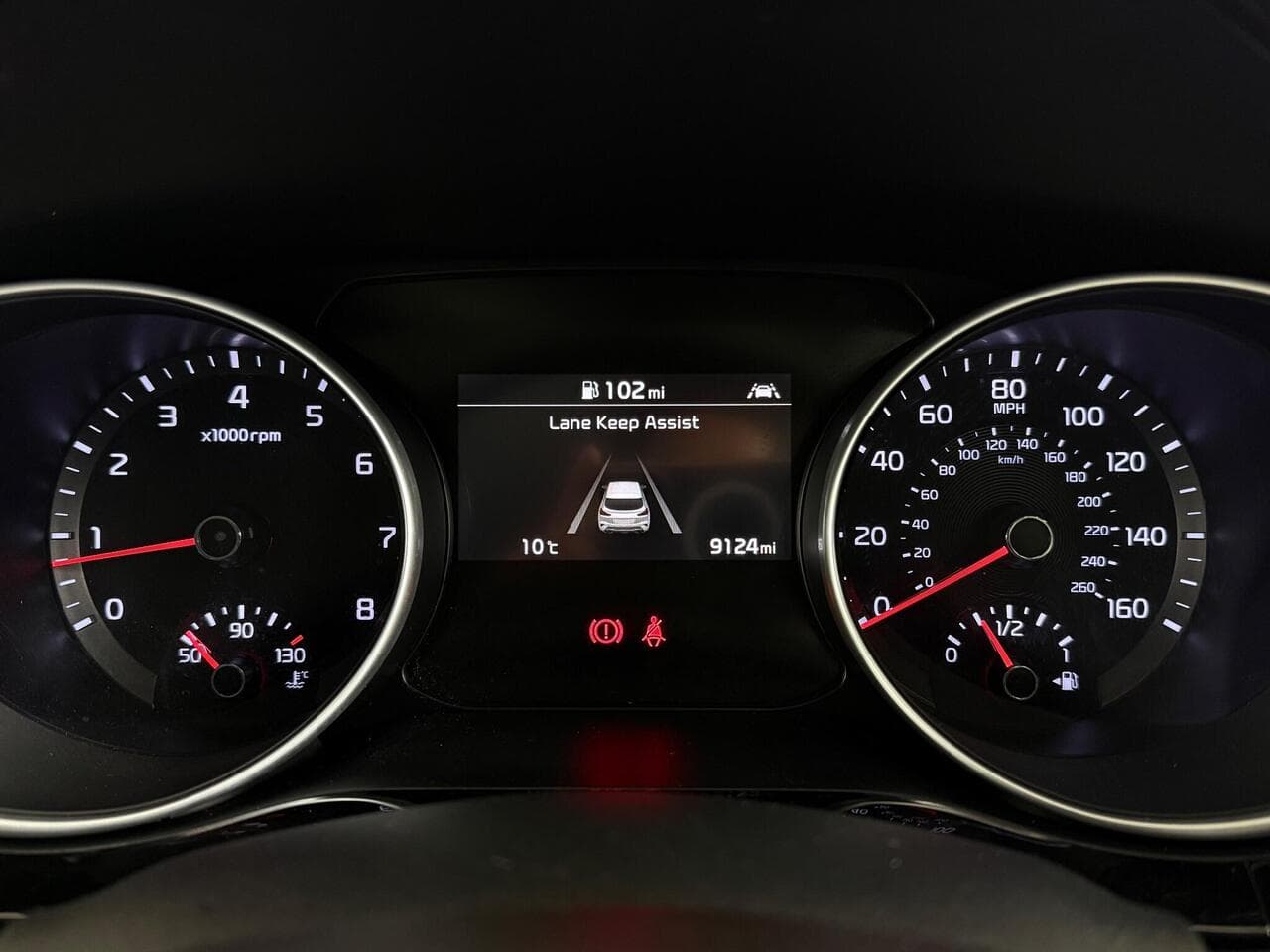 Kia XCeed thumbnail Driver Instruments