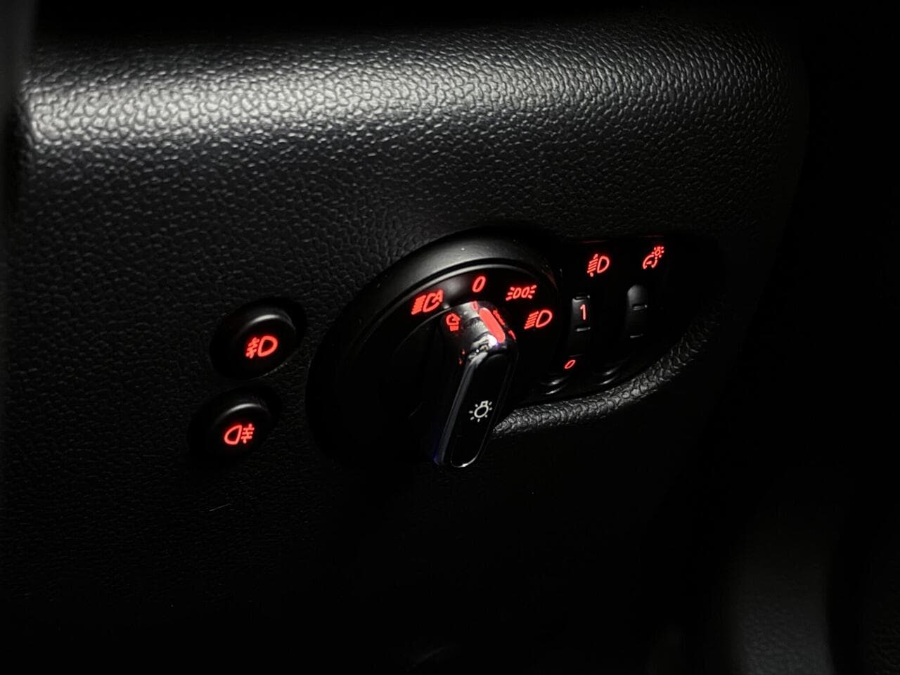 MINI Hatch thumbnail Misc Controls