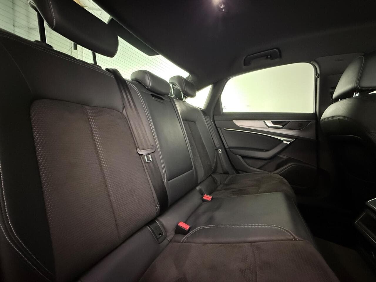 Audi A6 Saloon thumbnail Seats Rear