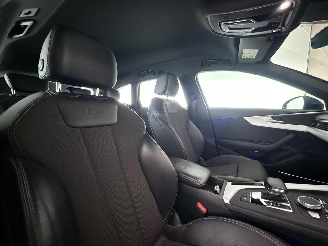 Audi A4 Avant thumbnail Seat Driver