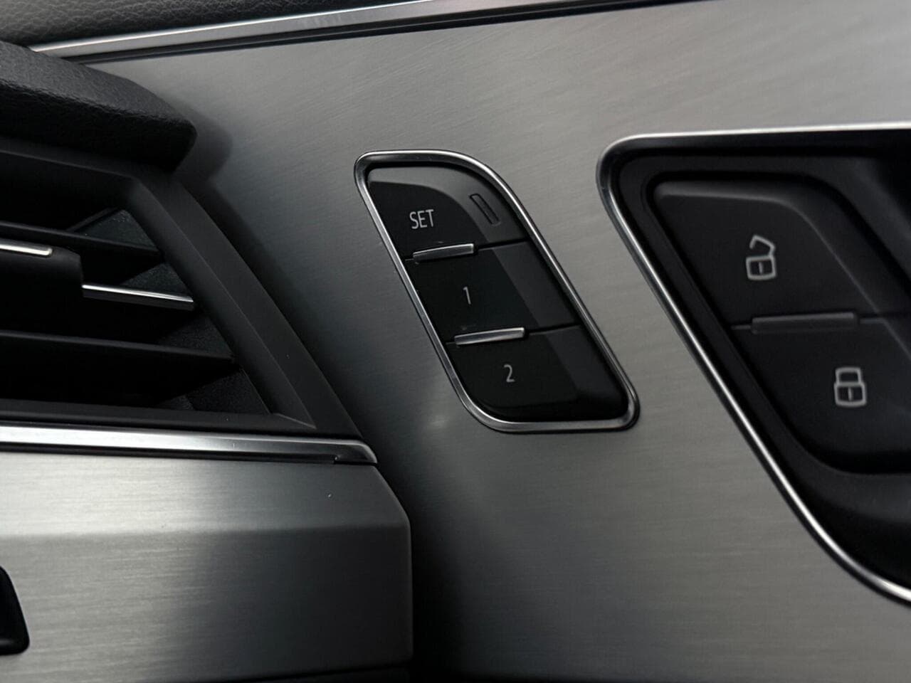 Audi Q7 thumbnail Misc Controls