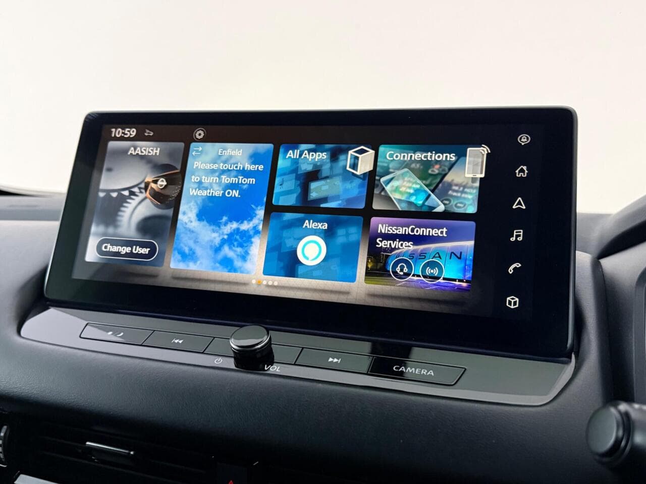 Nissan Qashqai thumbnail Infotainment System