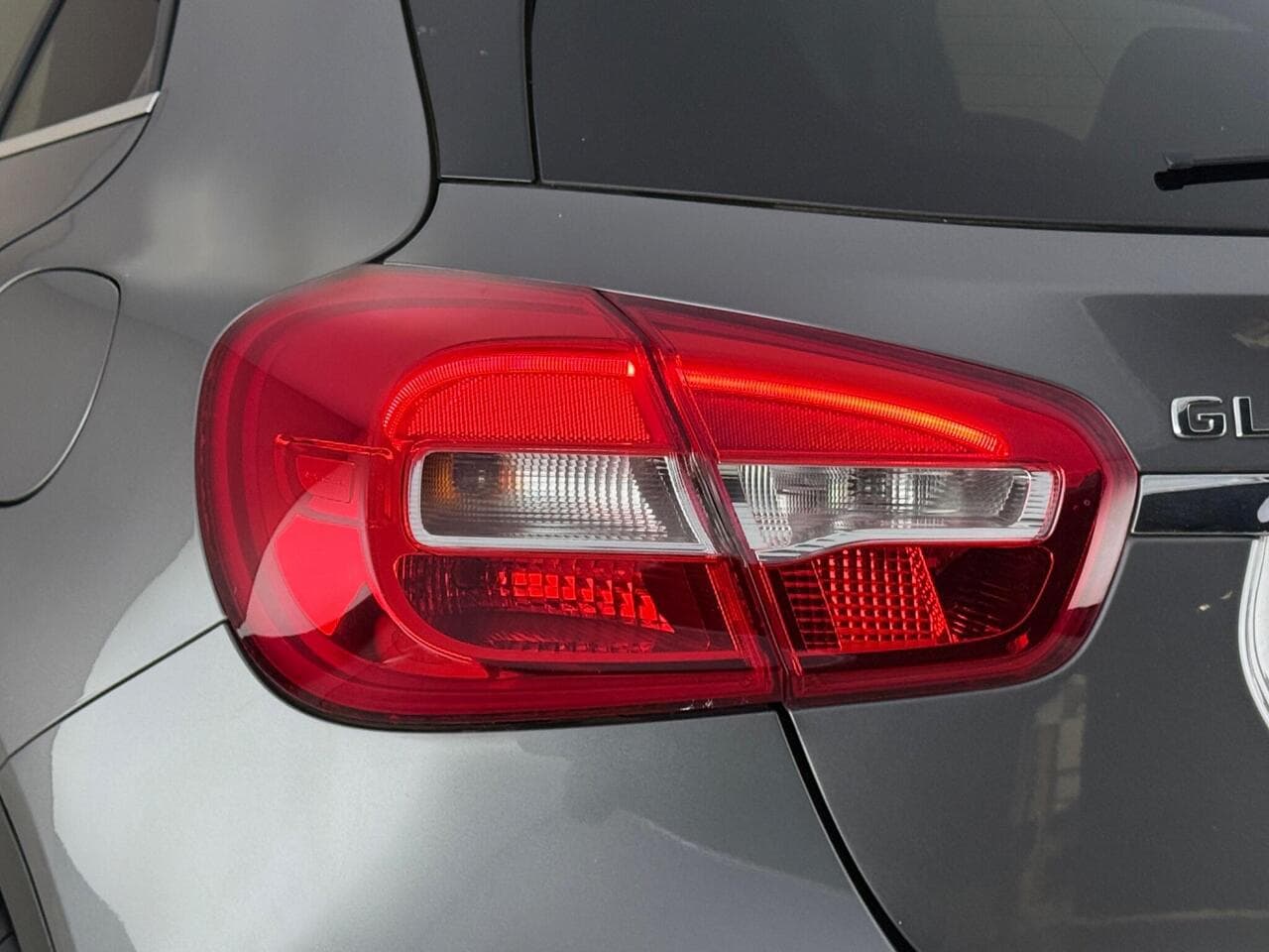 Mercedes-Benz GLA thumbnail Lights Rear