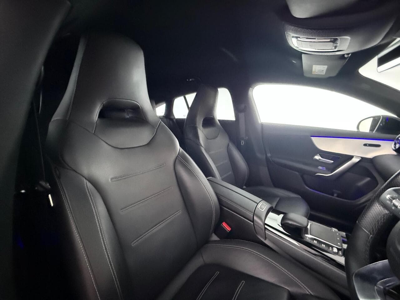 Mercedes-Benz CLA thumbnail Seat Driver
