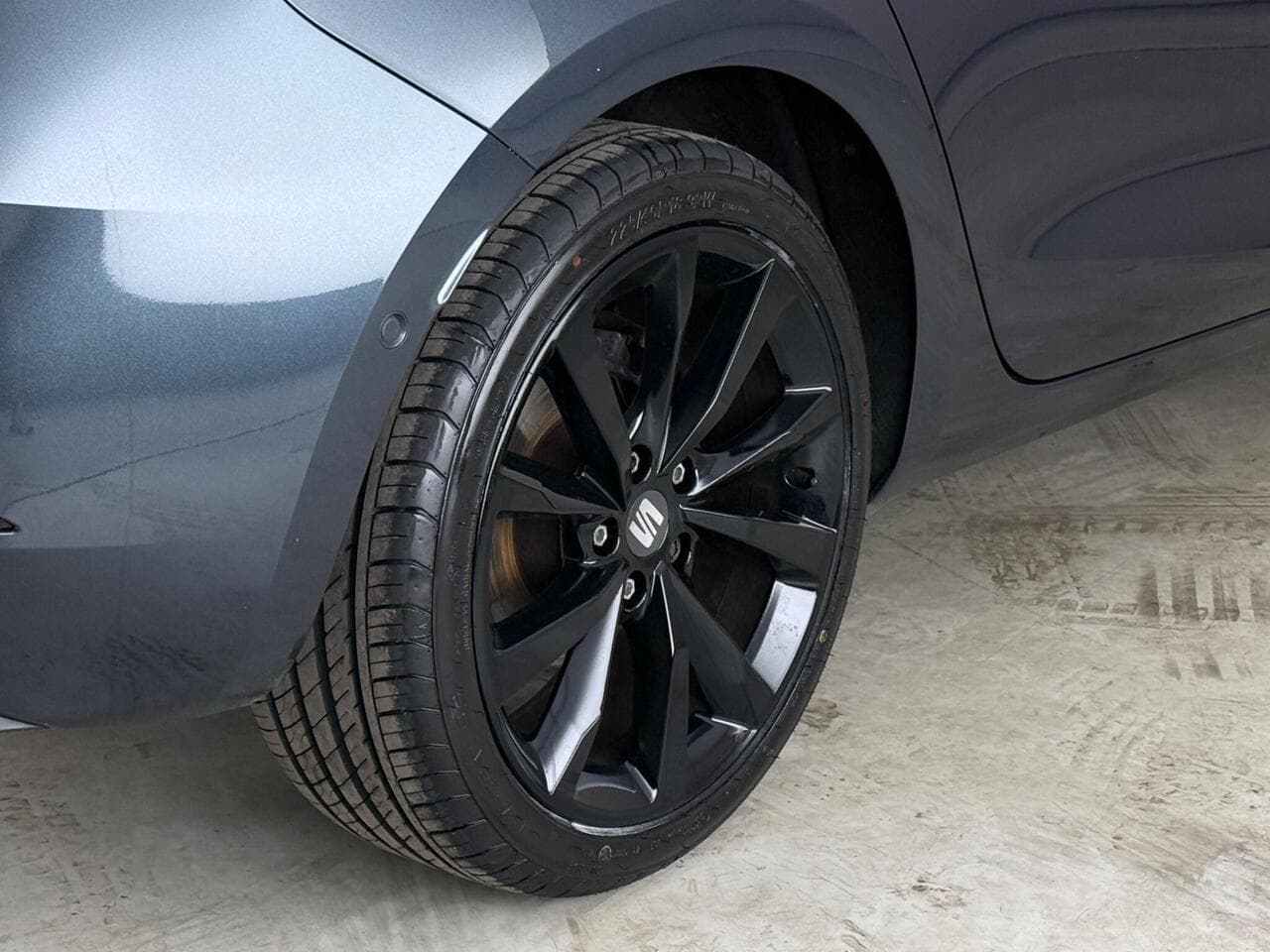 SEAT Leon thumbnail Wheel