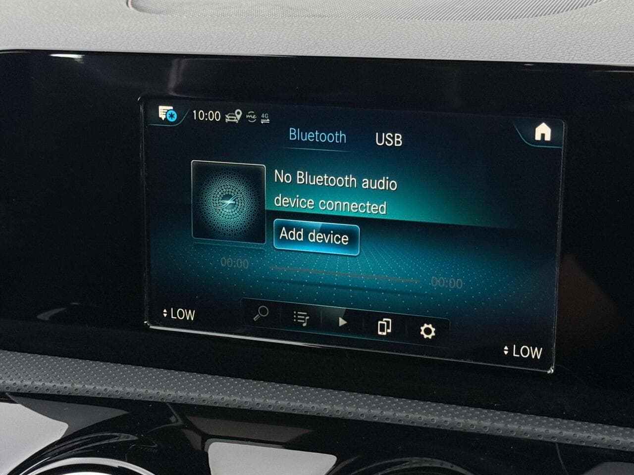 Mercedes-Benz A Class thumbnail Infotainment System
