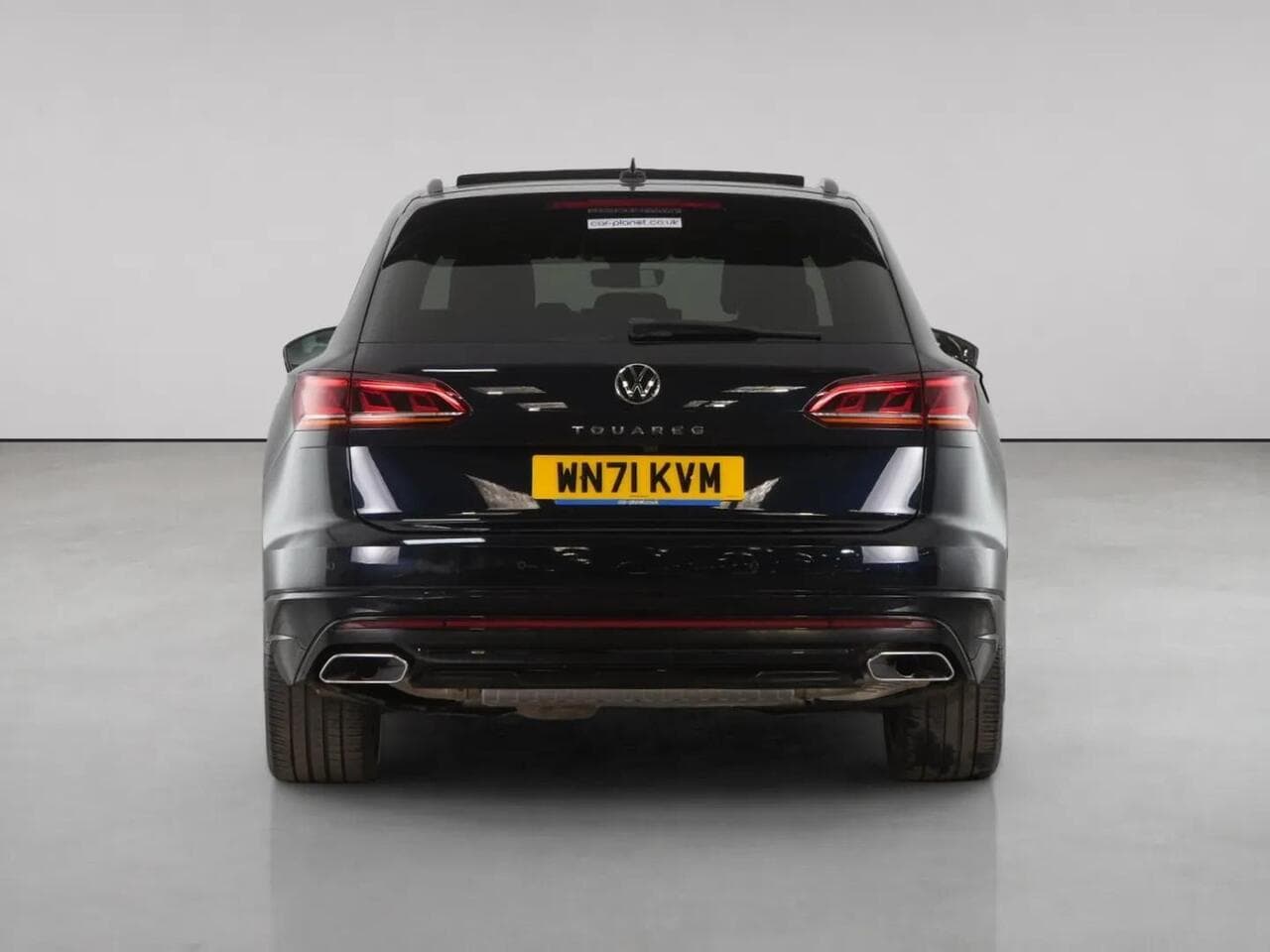 Volkswagen Touareg thumbnail Rear