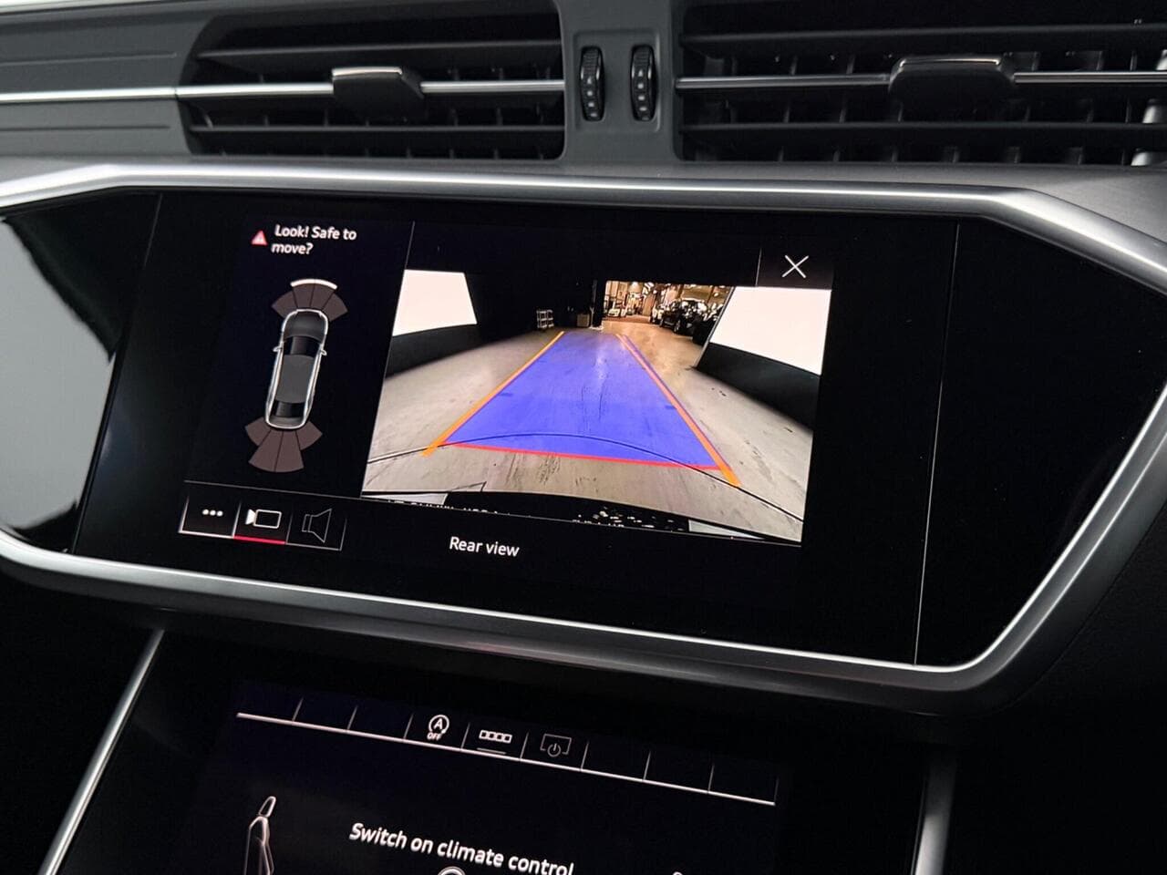 Audi A6 Saloon thumbnail Infotainment System