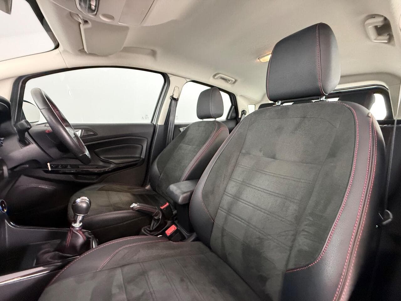 Ford EcoSport thumbnail Seat Front Passenger