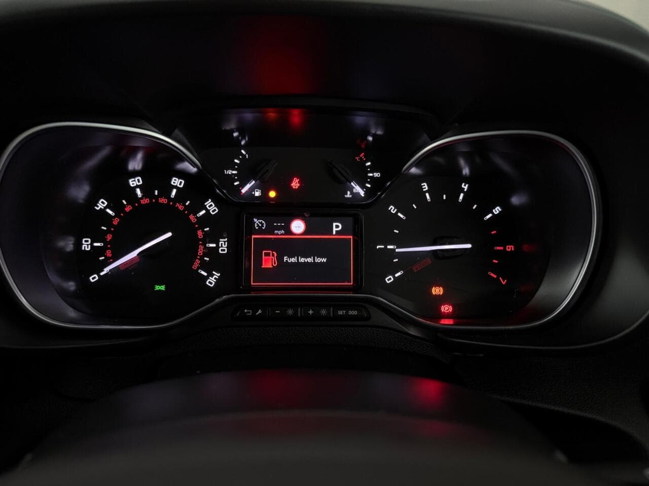 Citroen Berlingo thumbnail Driver Instruments