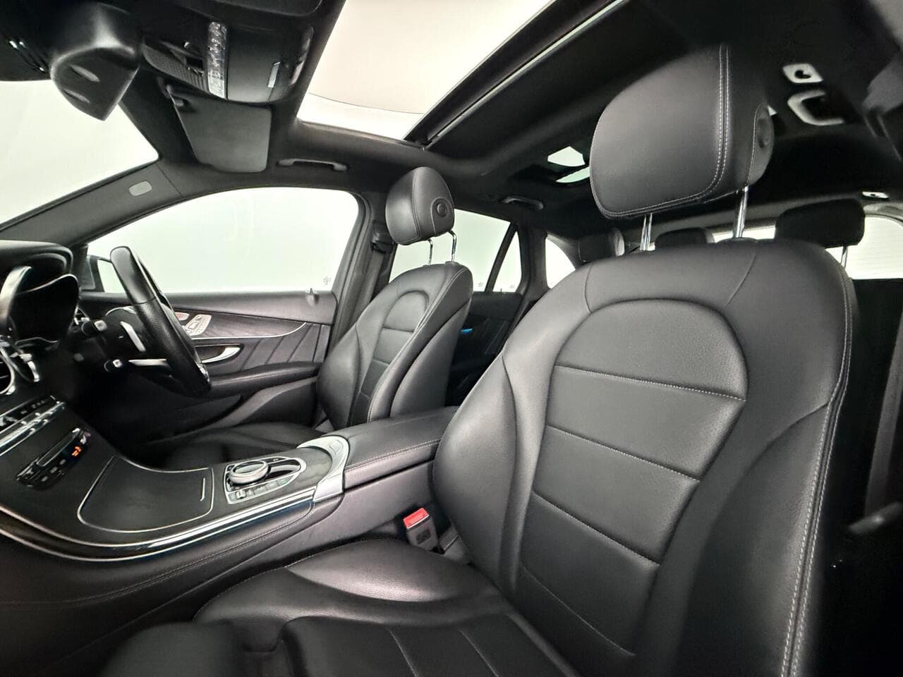 Mercedes-Benz GLC thumbnail Seat Front Passenger