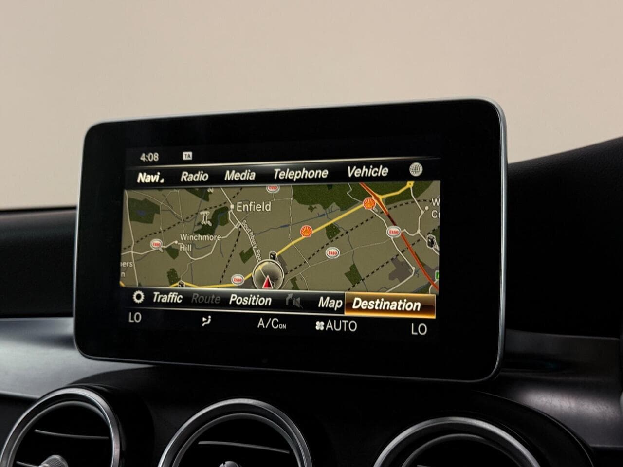 Mercedes-Benz GLC thumbnail Infotainment System