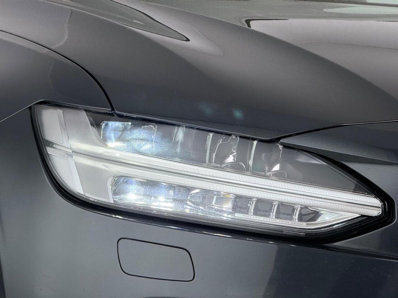 Volvo V90 thumbnail Lights Front