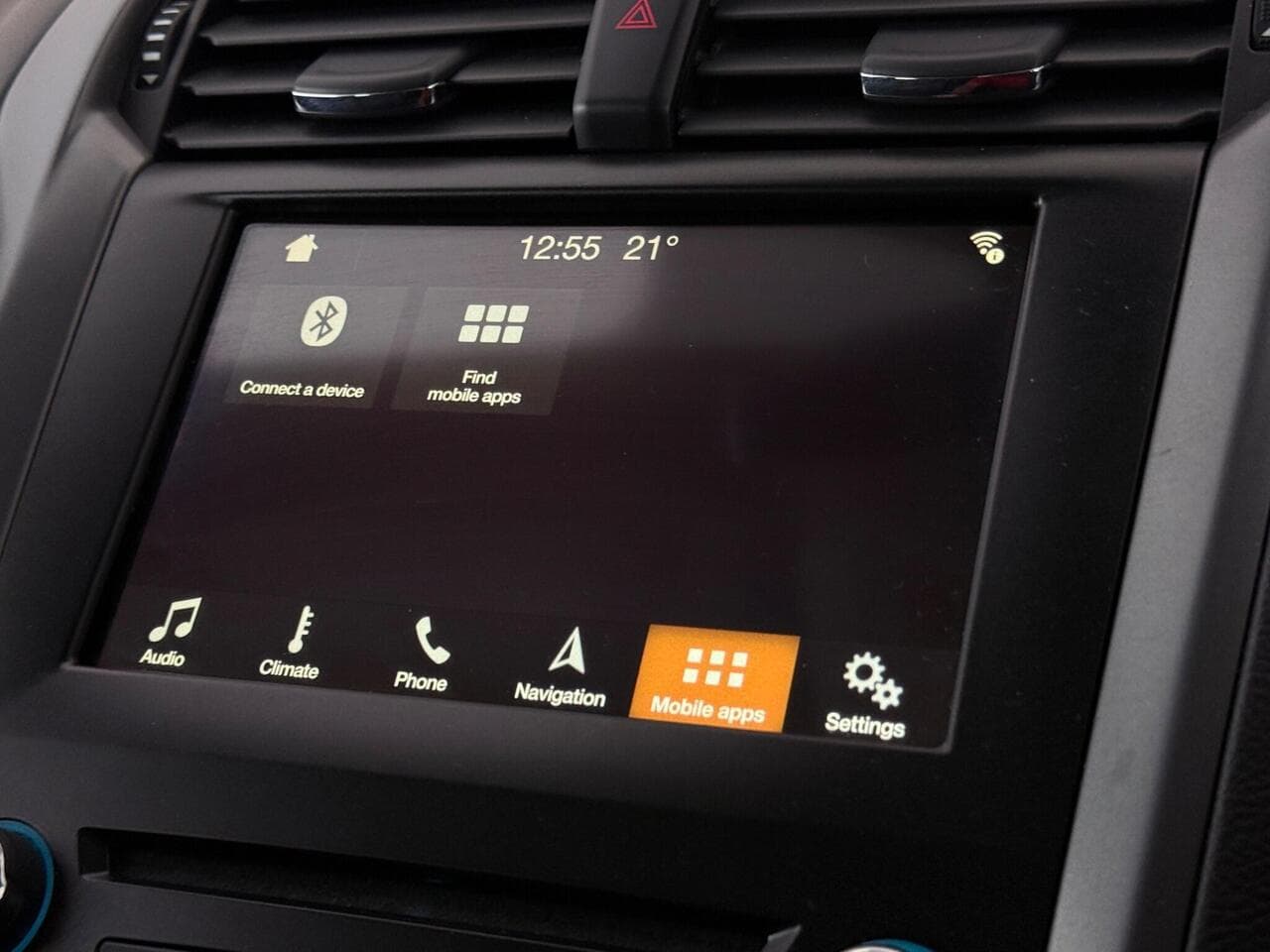 Ford Mondeo thumbnail Infotainment System