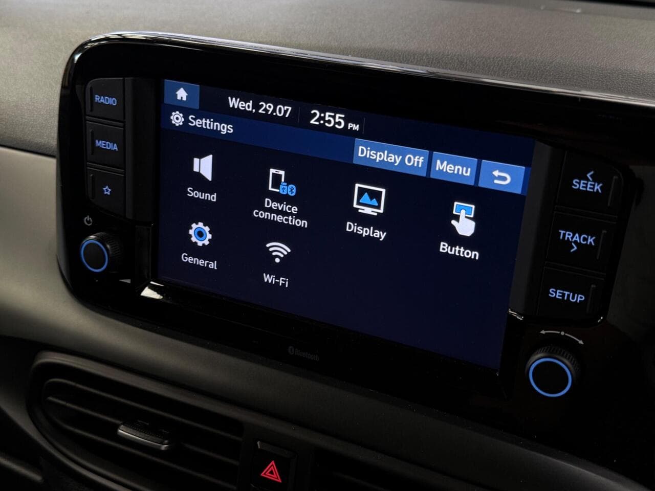 Hyundai i10 thumbnail Infotainment System