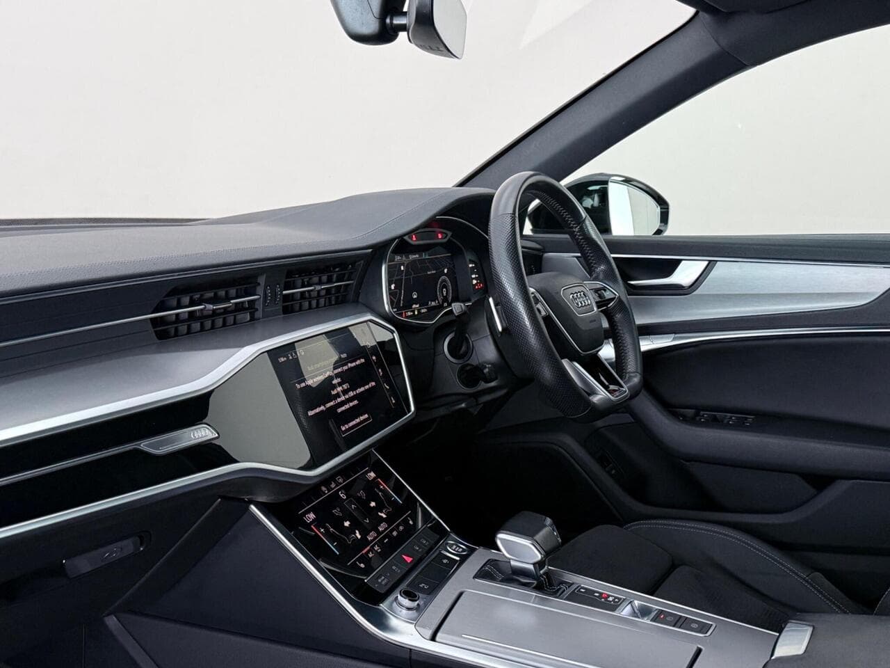 Audi A6 Saloon thumbnail Interior Front