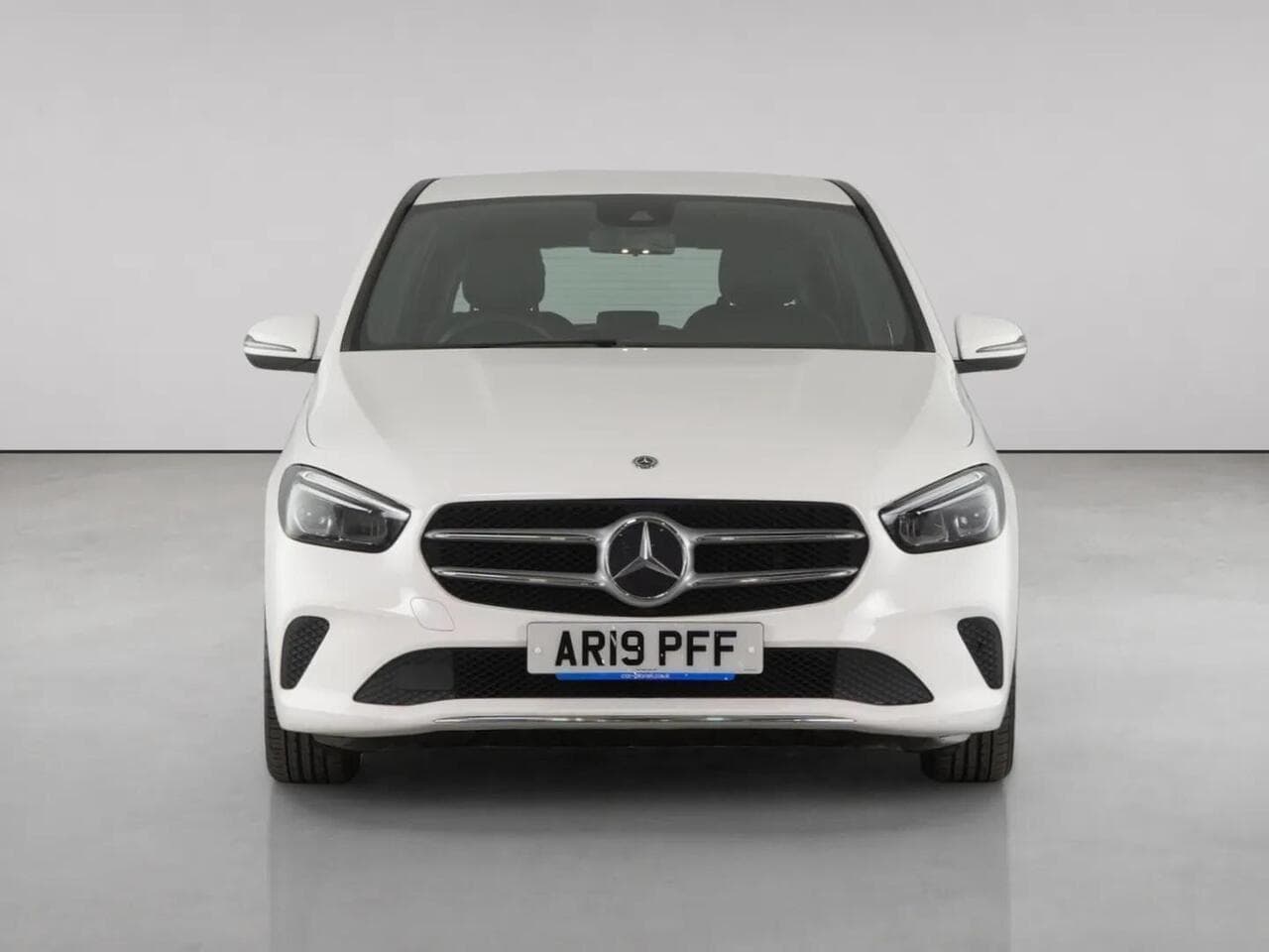 Mercedes-Benz B Class thumbnail Front
