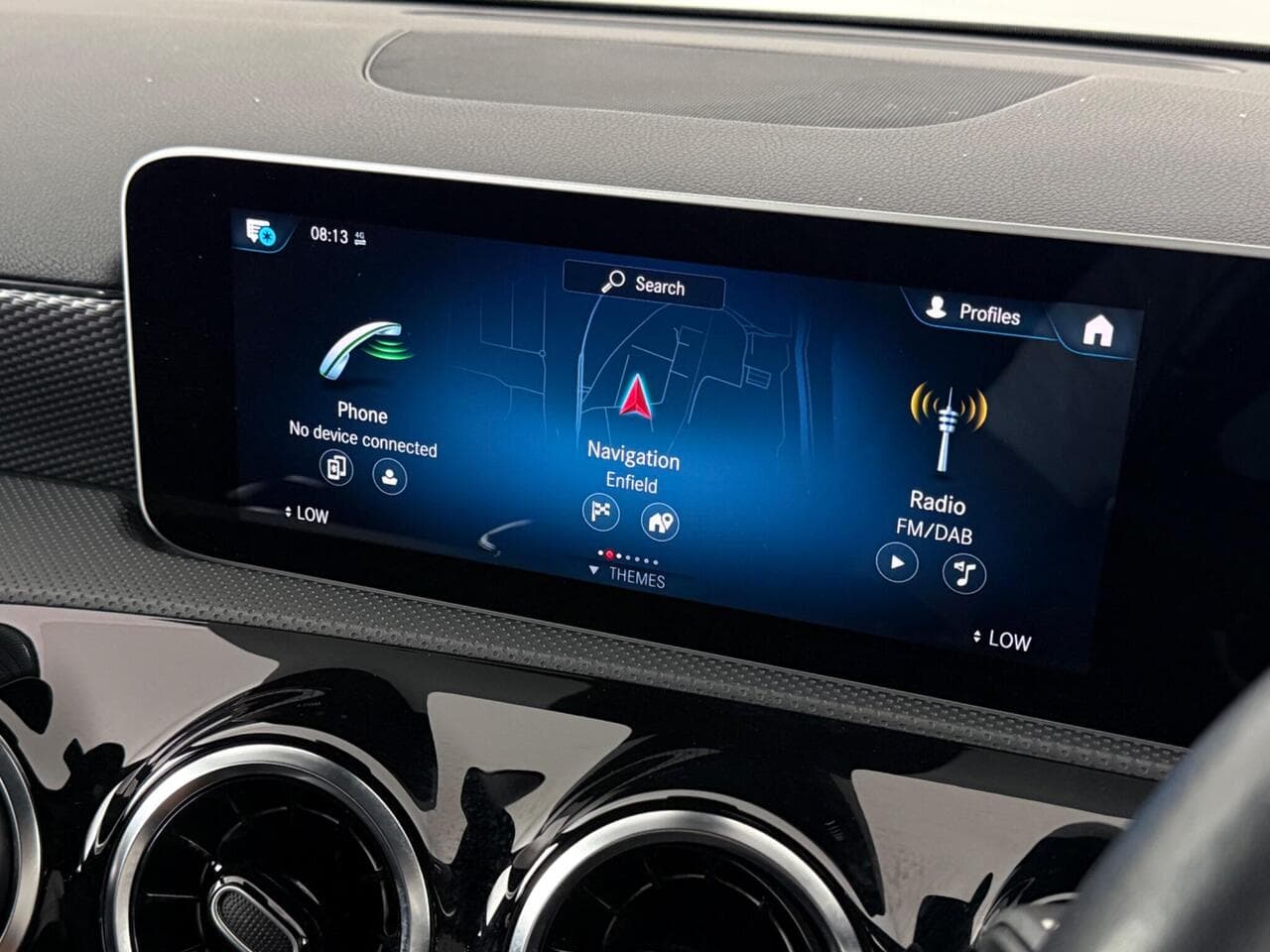 Mercedes-Benz A Class thumbnail Infotainment System