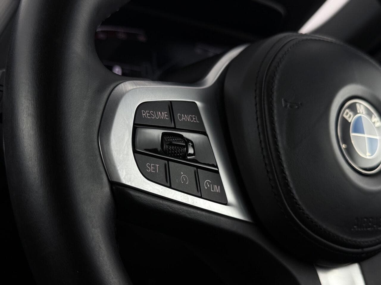 BMW 2 Series Gran Coupe thumbnail Misc Controls