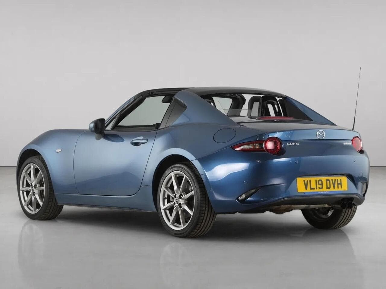 Mazda MX-5 RF thumbnail Rear Left