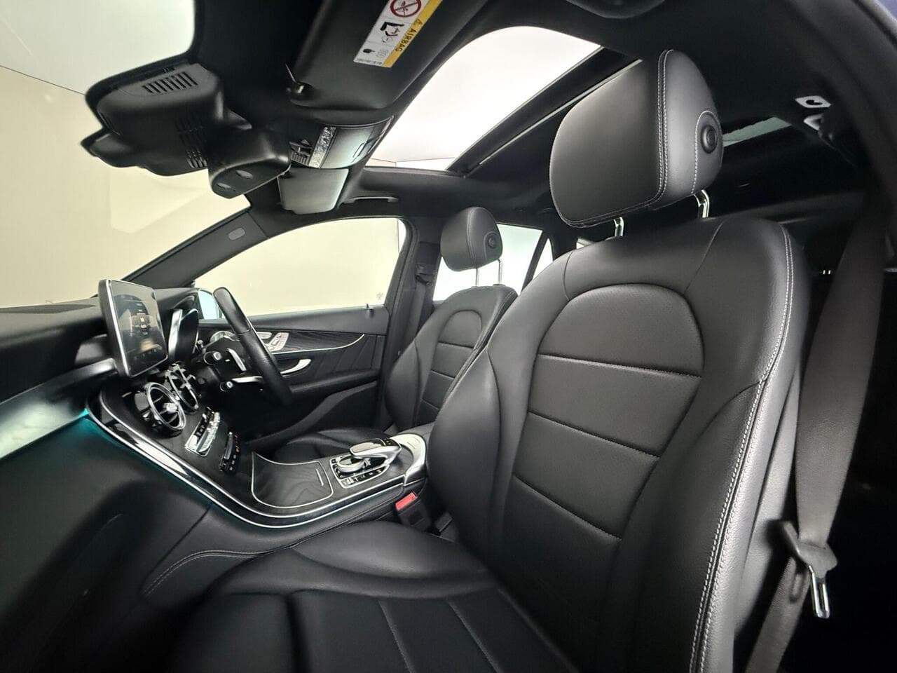 Mercedes-Benz GLC thumbnail Seat Front Passenger