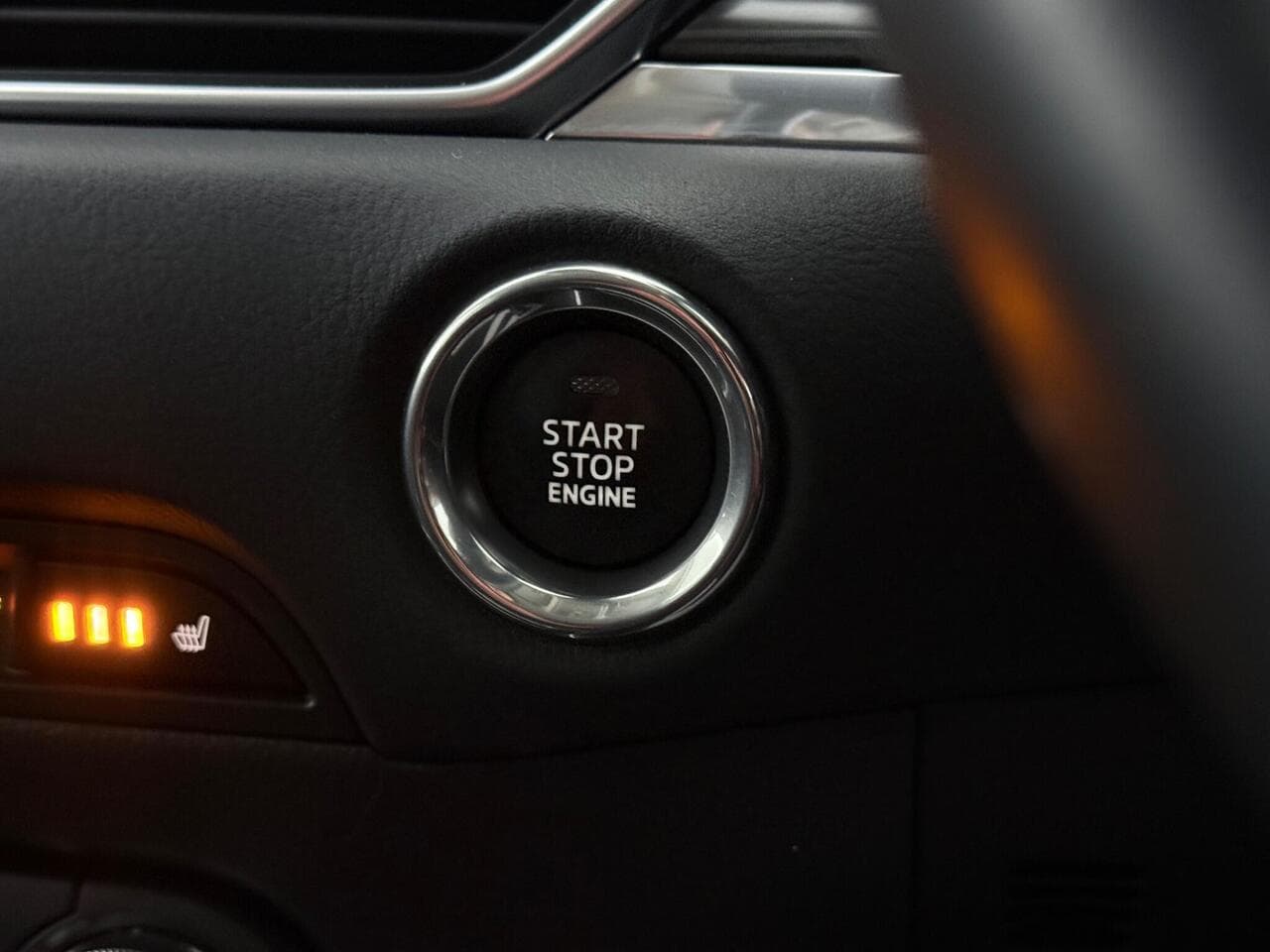 Mazda CX-5 thumbnail Misc Controls