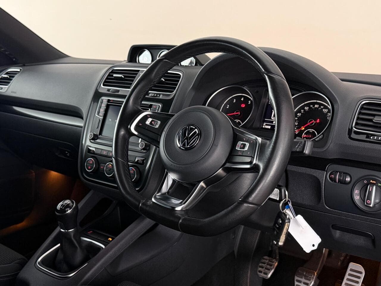 Volkswagen Scirocco thumbnail Interior Front