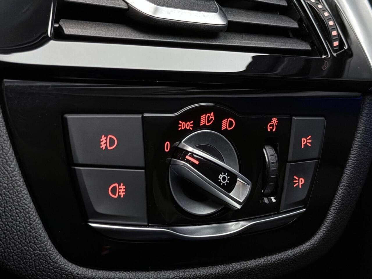BMW 5 Series thumbnail Misc Controls