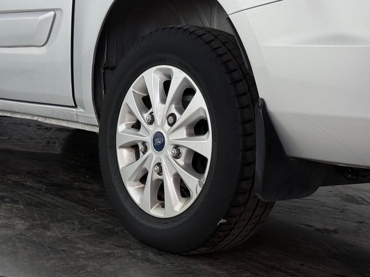 Ford Transit Custom thumbnail Wheel