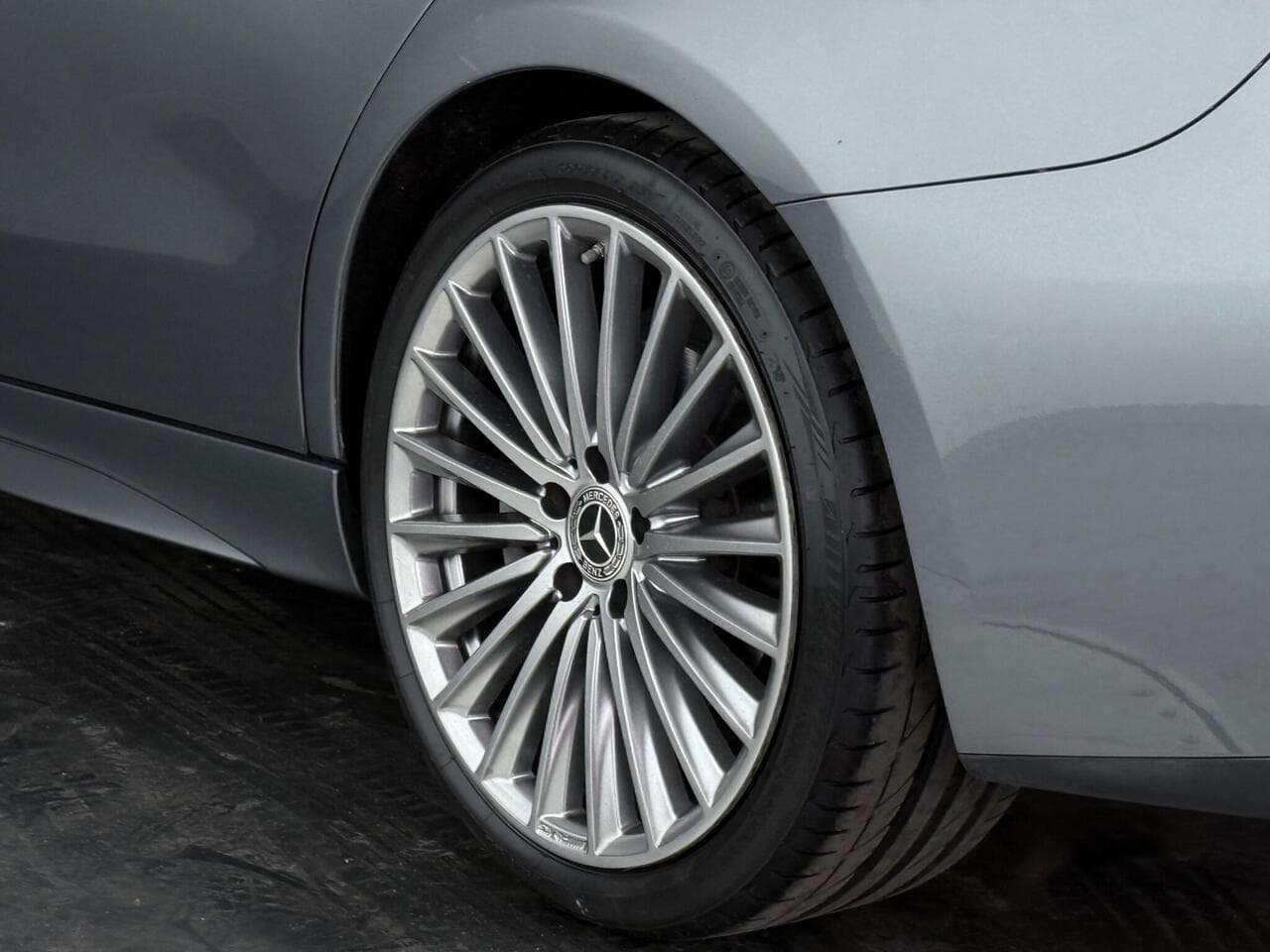 Mercedes-Benz C Class thumbnail Wheel