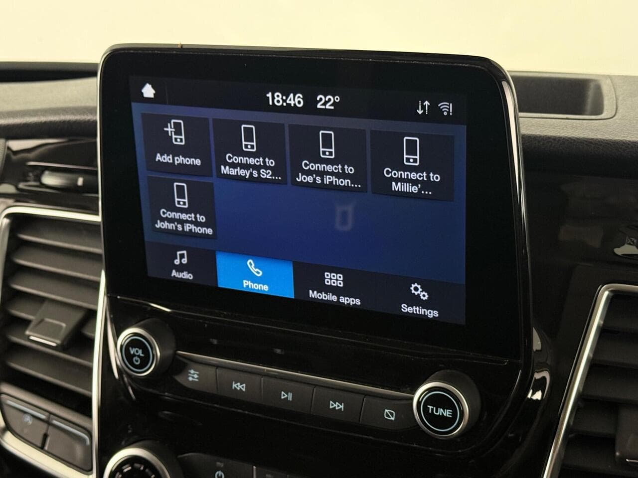Ford Transit Custom thumbnail Infotainment System
