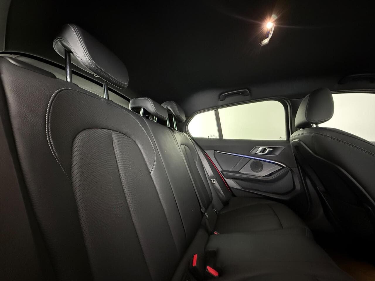 BMW 1 Series thumbnail Seats Rear