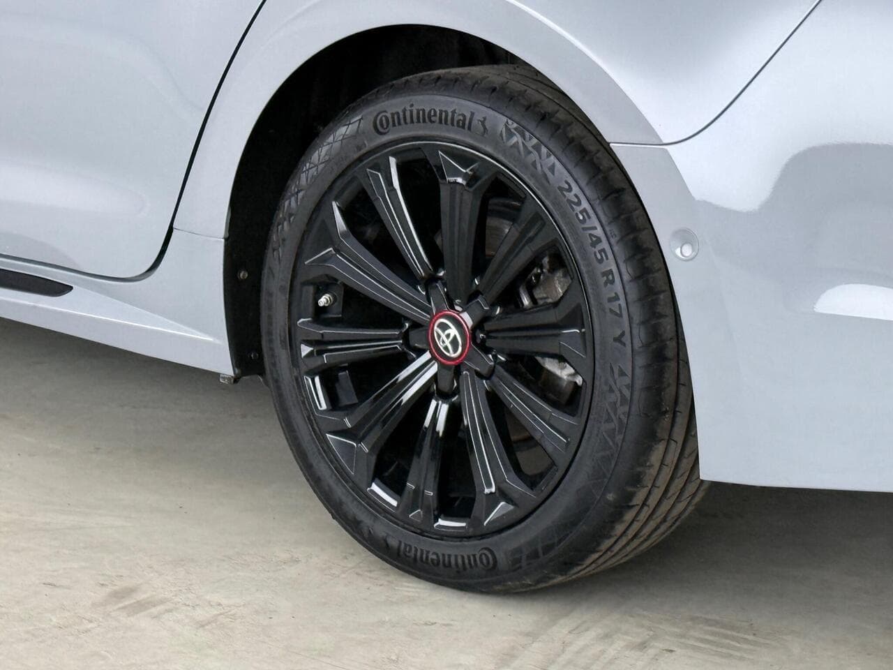Toyota Corolla thumbnail Wheel
