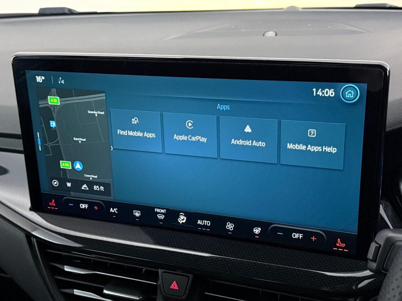 Ford Focus thumbnail Infotainment System