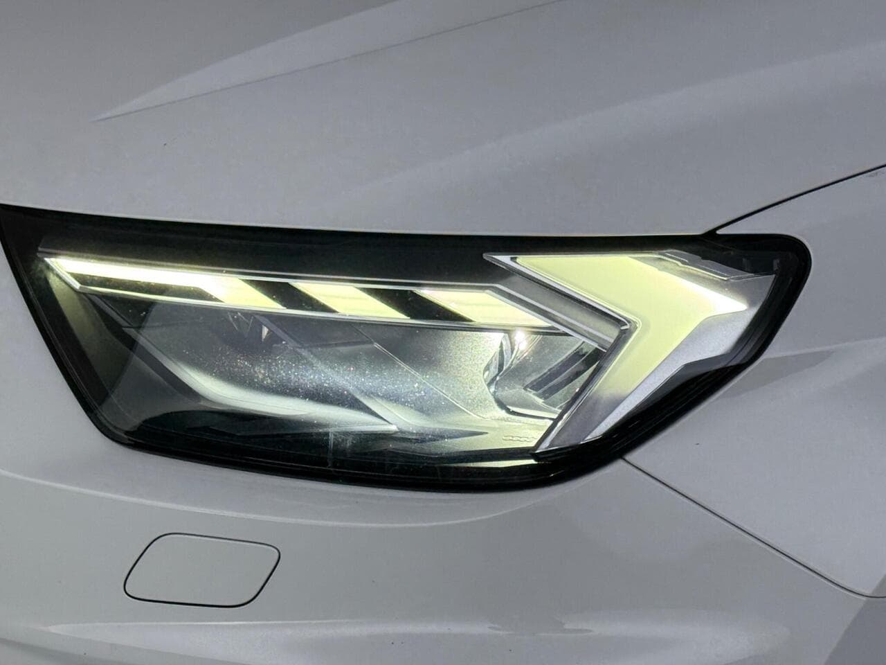 Audi A1 thumbnail Lights Front