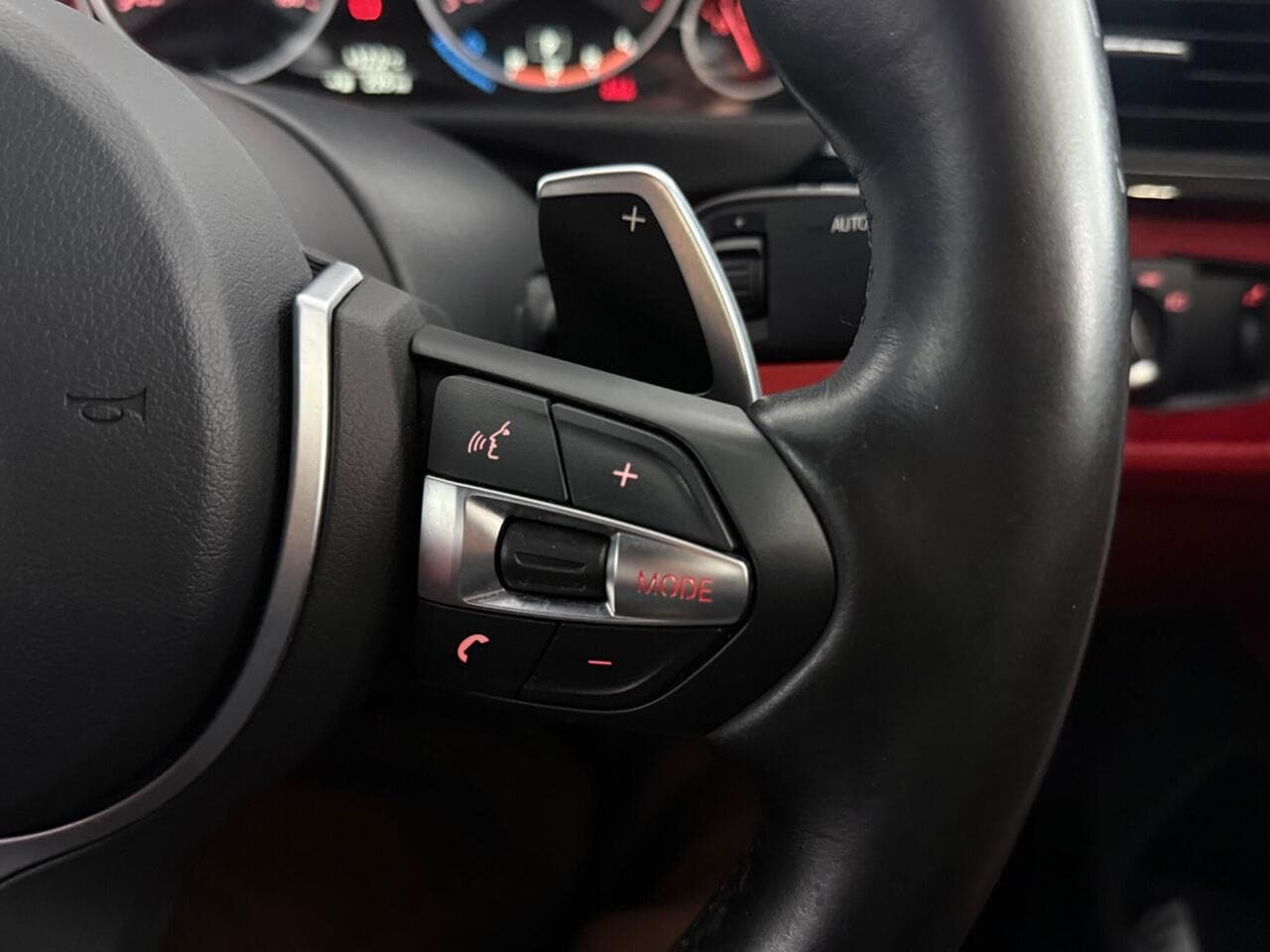 BMW 4 Series Gran Coupe thumbnail Misc Controls