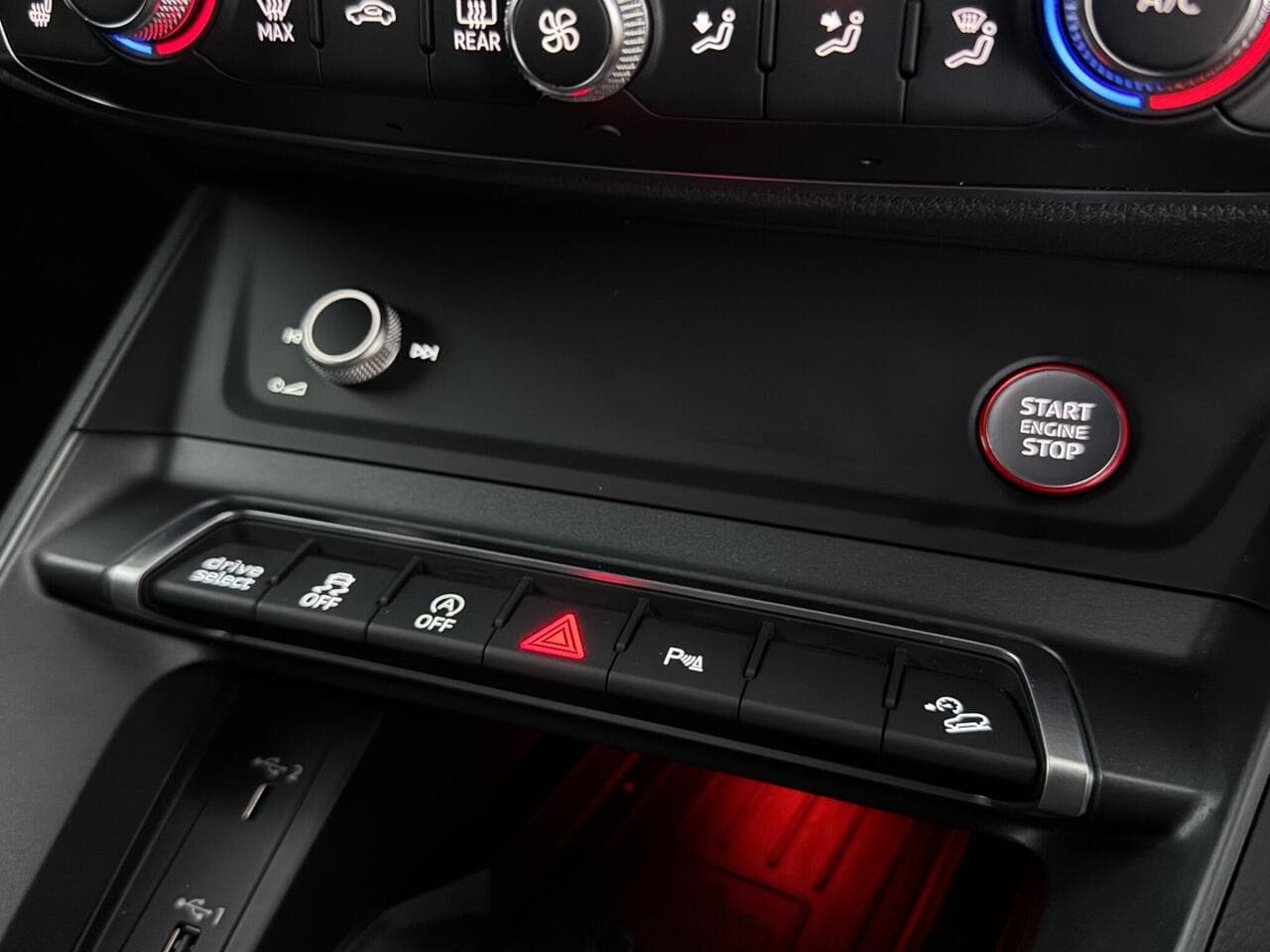 Audi RS Q3 thumbnail Inconclusive