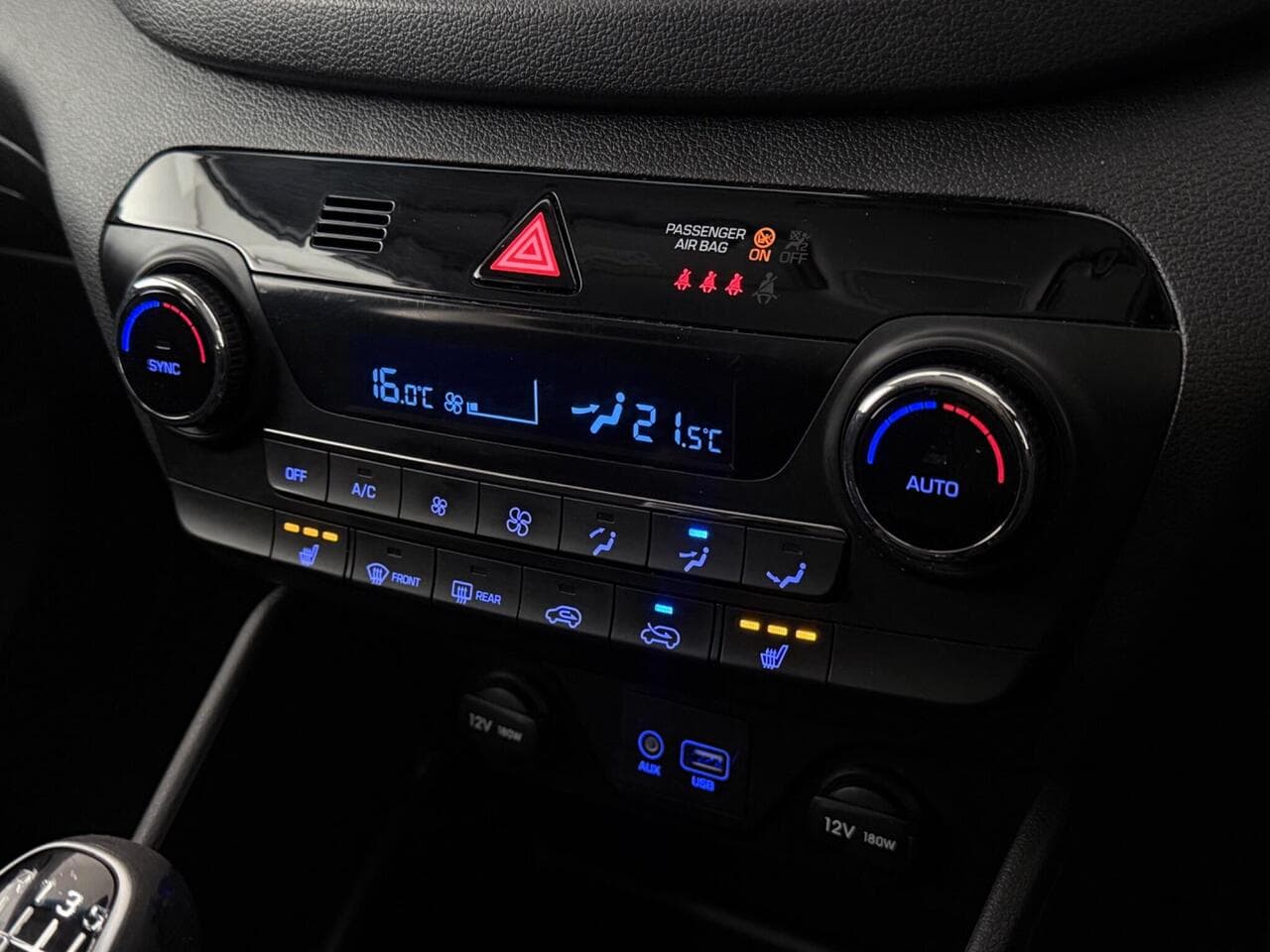 Hyundai TUCSON thumbnail Misc Controls