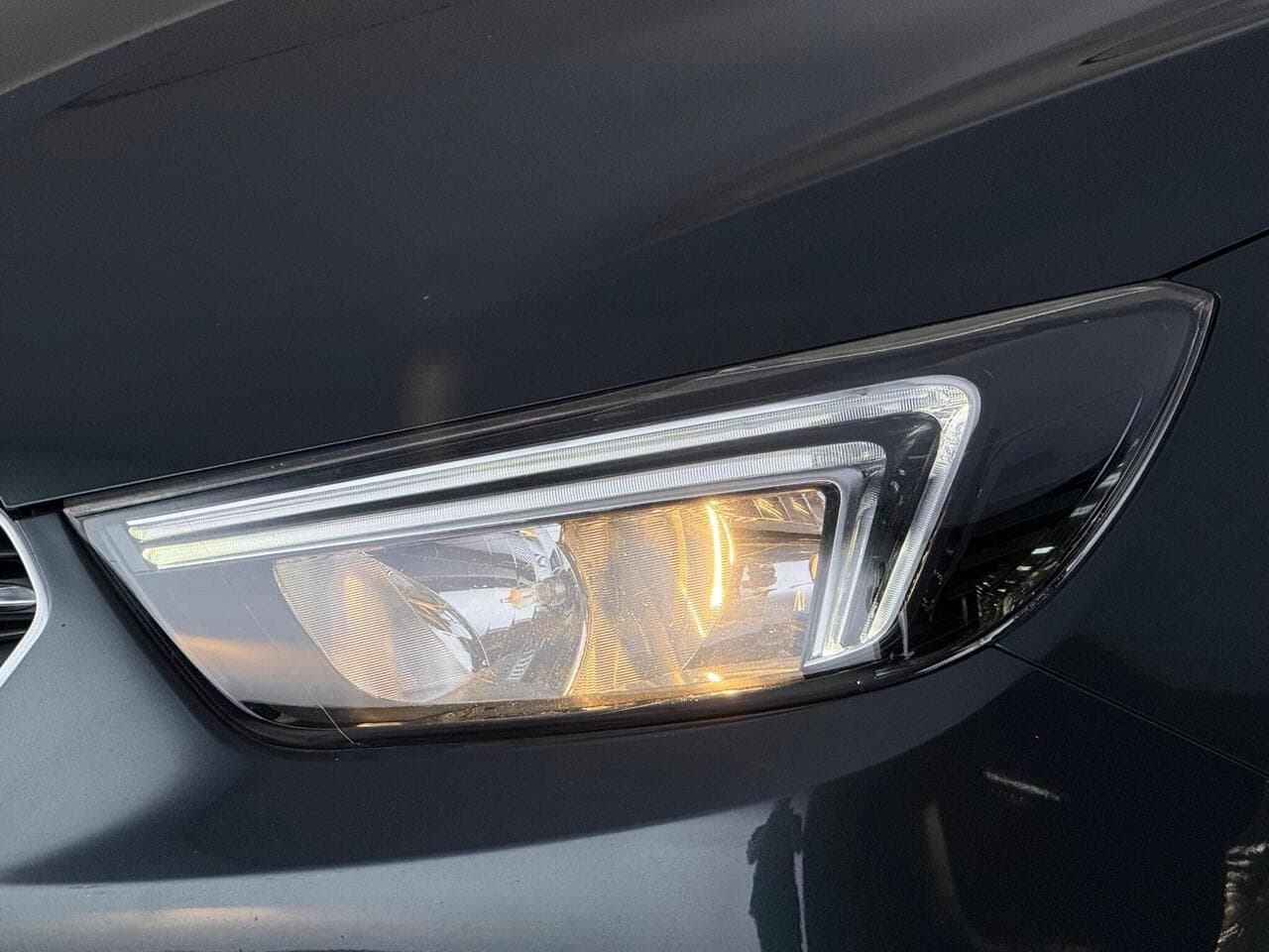 Vauxhall Mokka X thumbnail Lights Front