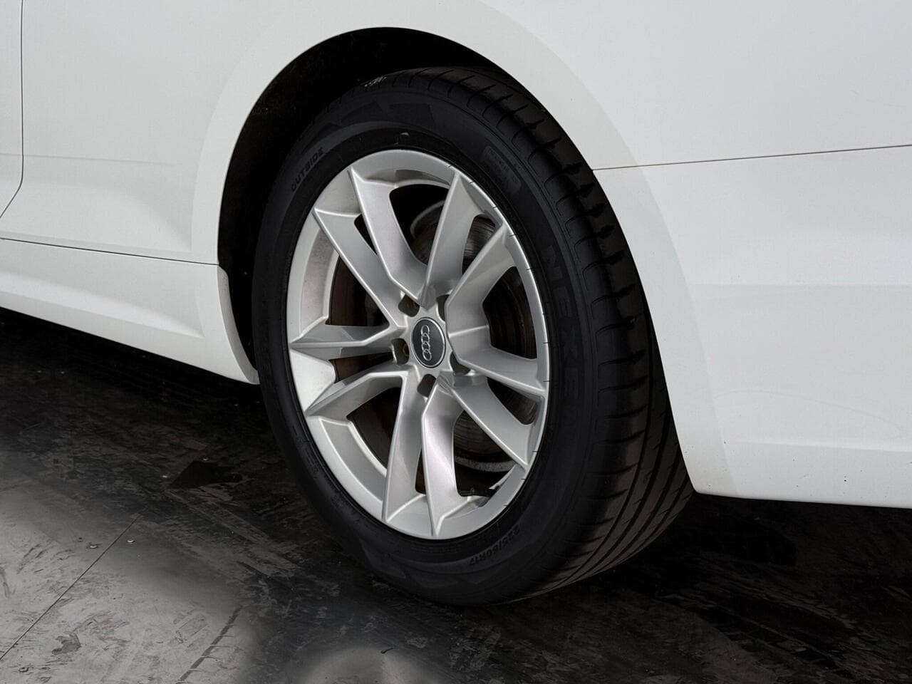Audi A5 thumbnail Wheel