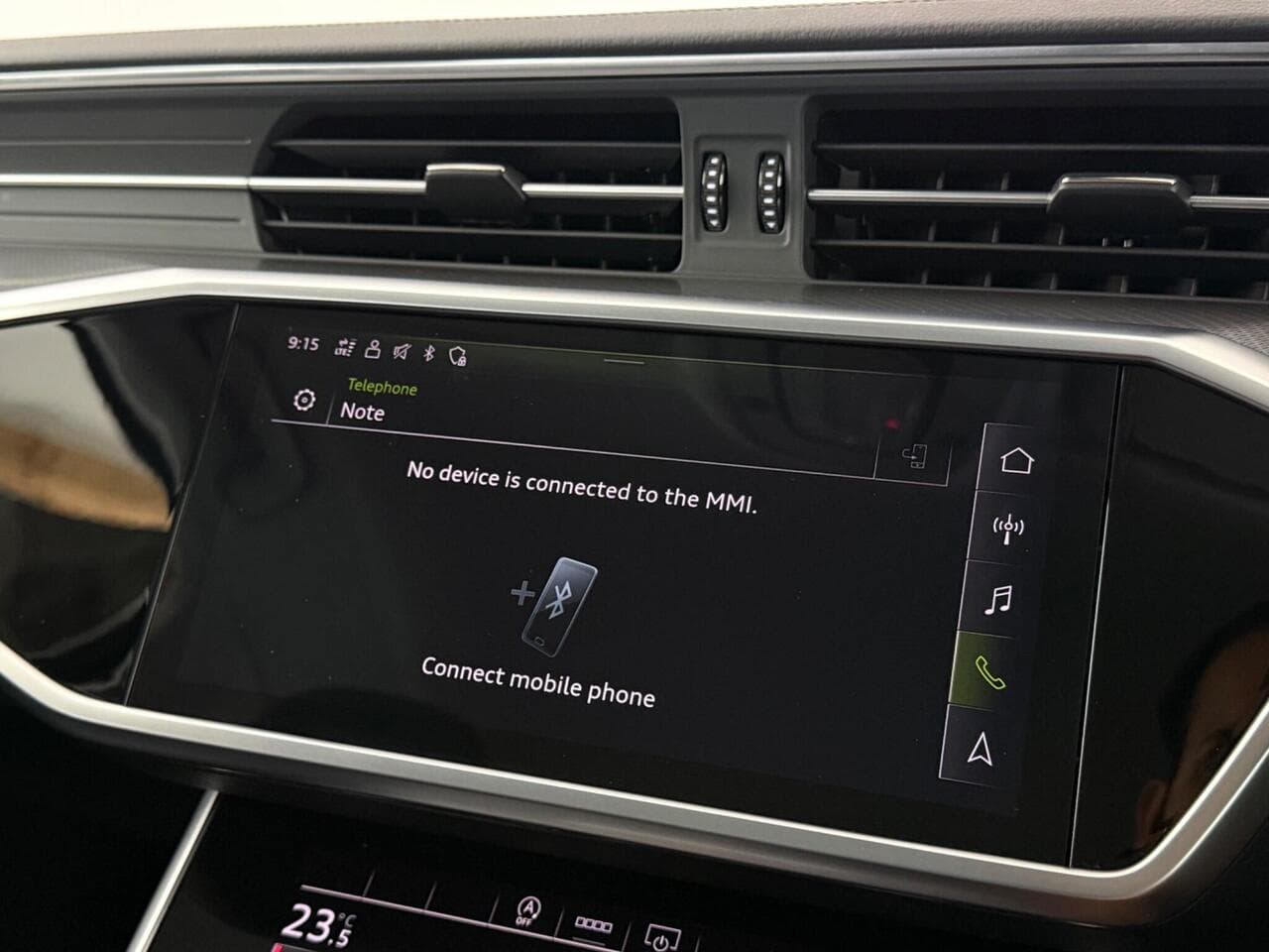 Audi A6 Avant thumbnail Infotainment System