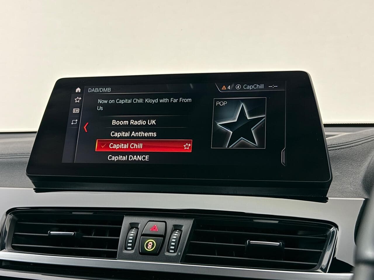 BMW X2 thumbnail Infotainment System
